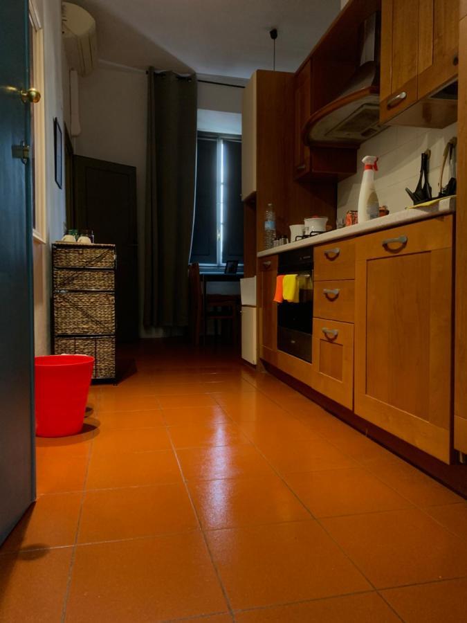 Short Stop Room Флоренция Экстерьер фото